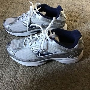 Nike Women’s Sneakers, size 7, metallic silver/grey